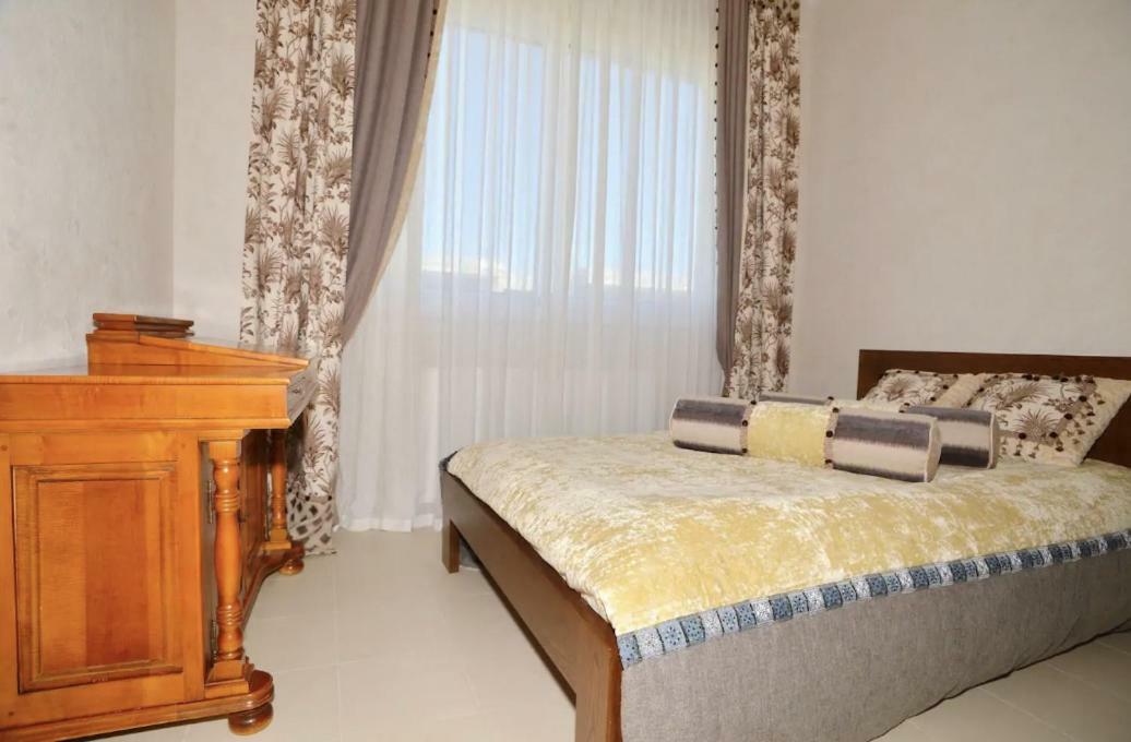 Huge Penthouse With Private Pool Lejlighed Paphos Eksteriør billede